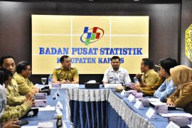 Wabup Kapuas ingin Program Desa Cantik diterapkan di seluruh desa
