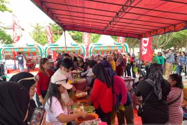 Pererat hubungan dengan masyarakat, Honda Babel gelar "Makan Besar Bersama Honda" di Belitung