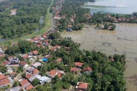 BPBD Ciamis menyalurkan bantuan untuk warga terdampak banjir di Purwadadi