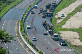 Pergerakan tanah di Jalan Tol Cisumdawu