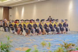 UMS lepas lulusan terakhir Magister Profesi Psikologi