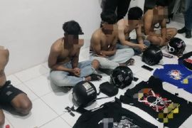 Polres Blitar lakukan patroli guna cegah premanisme