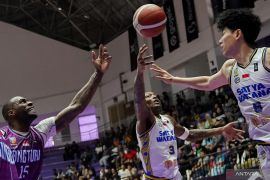 Hasil IBL 2025: Hangtuah menang tipis 72-70 atas Satya Wacana