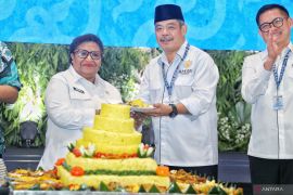 Munas Apkasi Minahasa Utara ditutup, Wamendagri: Dukung visi Indonesia Emas 2045