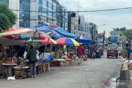 Pemkab Bekasi libatkan unsur gabungan dalam penertiban PKL di area SGC