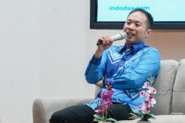 Investor diimbau tetap tenang hadapi anjloknya harga Bitcoin