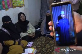 Sebelum meninggal, bocah SD beri isyarat tiga jari untuk pelaku pengeroyoknya