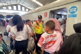 KAI Bandung siapkan 134 ribu tiket untuk libur kenaikkan Yesus Kristus