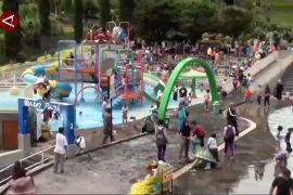 Libur panjang, ribuan wisatawan padati objek wisata di Kota Batu