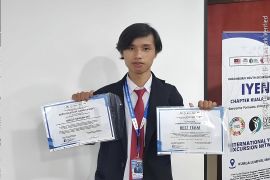 Mahasiswa Sekolah Vokasi Undip jadi delegasi IYEN di dua negara ASEAN