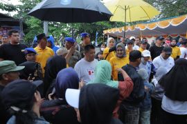 Gubernur Babel: Meski hujan masyarakat antusias meriahkan Pasir Padi Beach