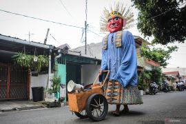 Ondel-ondel bakal dilarang ngamen di jalanan