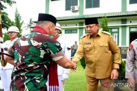 Pemprov sambut Danrem 133 baru secara adat Gorontalo