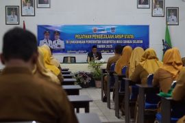 Sekda HSS buka pelatihan pengelolaan arsip statis