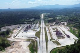 Progres pembangunan rest area tol Padang - Sicincin Page 2 Small