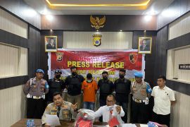 Sepekan penyelidikan, Polres SBT ungkap kasus pembunuhan siswi MTs