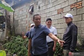 Pemkot Jaktim keruk Kali Sunter untuk cegah banjir