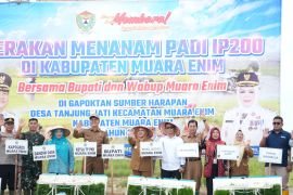 100 Hari Kerja, Edison-Sumarni berhasil realisasikan program pro rakyat wujudkan Muara Enim MEMBARA