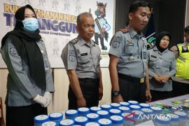 Penghuni Rutan Temanggung  dites urine