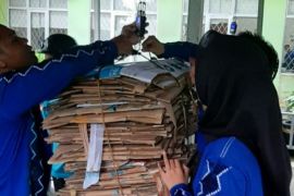 Barito Kuala tukar sampah jadi sembako