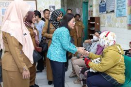 Kaum perempuan di Kota Pematangsiantar diingatkan lakukan IVA Test