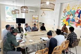 Lakukan sosialisasi, Dinas Koperasi dan UMKM bentuk Koperasi Nelayan Mina Laut Maluku