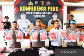 10,3 kg sabu asal Pontianak menuju Sulsel digagalkan Polres Banjarbaru
