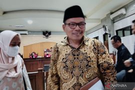 Penasihat hukum: Dakwaan jaksa untuk mantan Sekda NTB tidak tepat