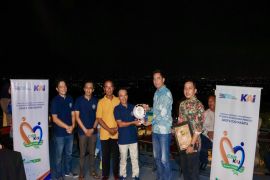 Dukung Wisata Puncak Sosok, Daop 6 resmikan Balkon KAI