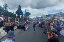 Desak KLHK kembalikan Izin PT DPM, Warga Dairi: Kami Butuh Kerja