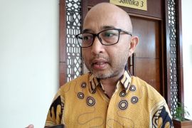 DLH hentikan pembuangan sampah di SPAL DT Mataram