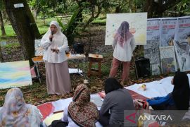 Terapi seni untuk mengolah emosi