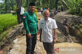 DPRD Padangsidimpuan apresiasi Pemkot Padangsidimpuan tunaikan aspirasi petani