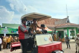 Pemkab Batang Hari gelar penyerahan alsintan dan temu teknis