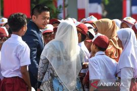 Seskab Teddy bantah rumor Kapolri akan diganti