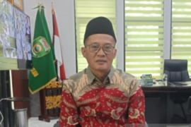 Kemenag Sumsel galakkan penanaman pohon pelindung di madrasah