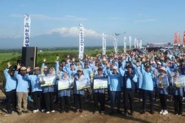 Wali Kota ajak warga Madiun kurangi sampah plastik