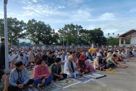 Bupati Mimika: Idul Adha momentum umat Islam tingkatkan iman