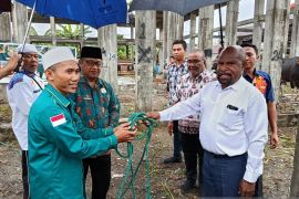 Bupati Jayapura apresiasi kurban Presiden Prabowo bagi umat Muslim daerahnya