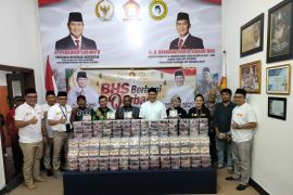 Bambang Haryo salurkan hewan kurban untuk nelayan dan ojek daring