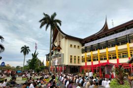 Gubernur Sumbar minta penyembelihan hewan kurban sesuai syariat