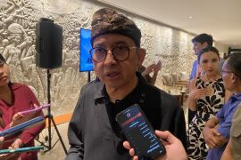 Soal penulisan ulang sejarah, Menbud: Dua bulan cukup