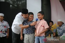 Santunan anak yatim dan serap aspirasi Bupati Saipullah di Kotanopan
