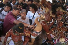 Sebanyak 122 peserta meriahkan lomba ogoh-ogoh mini di Mataram