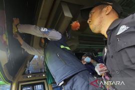 Terminal Arjosari Malang larang bus angkut penumpang di luar terminal