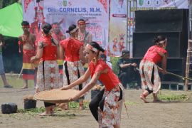 Bupati : Ritual Ngarantek Sawa Bahu wujud pelestarian budaya-multikulturalisme