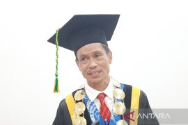 ULM bebaskan biaya uang kuliah tunggal untuk studi lanjut sarjana berprestasi