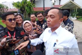  Reshuffle kabinet bukan prioritas saat ini