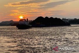 Pelindo: Pandu tunda di Muara Muntai sesuai keputusan pemerintah