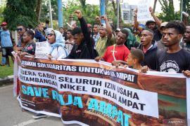 Hukum kemarin, potensi pidana IUP hingga kasus eks kapolres Ngada